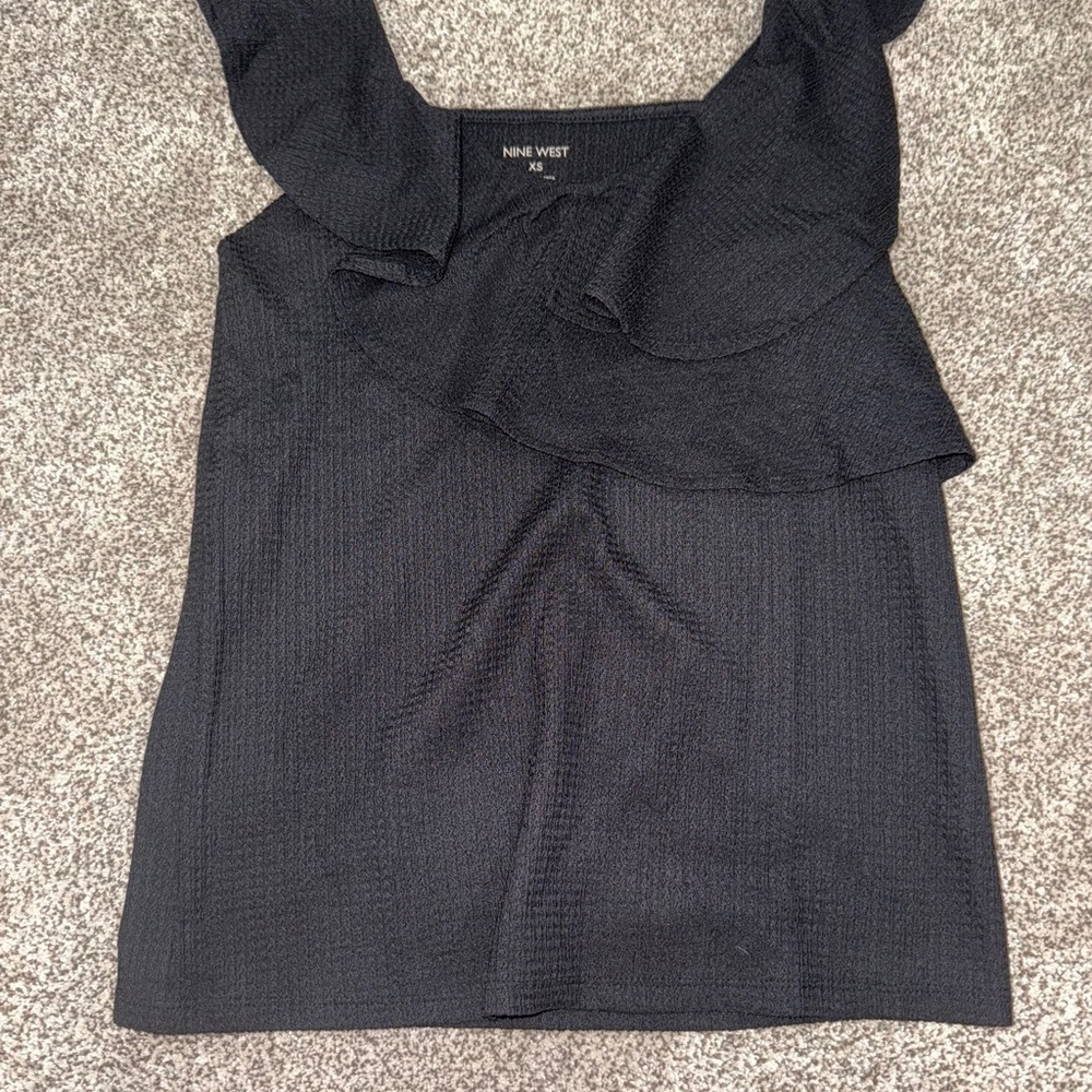 Nine West Black Sleeveless Ruffled Bib Collar Blouse